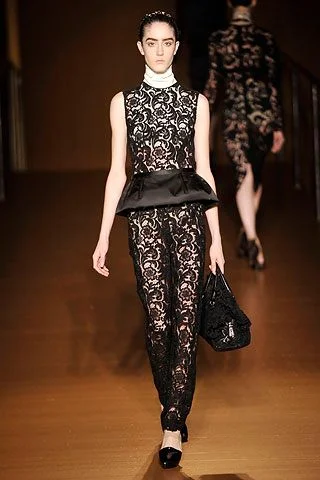 Look 32